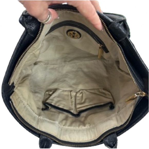 Tory Burch Jaden Horse Bit Large Black Leather Shoulder Bag - Picture 8 of 8